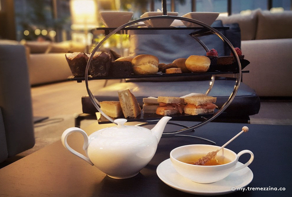 Afternoon tea at Lake Como Hilton Hotel - Tè all'inglese sulle rive del Lago di Como