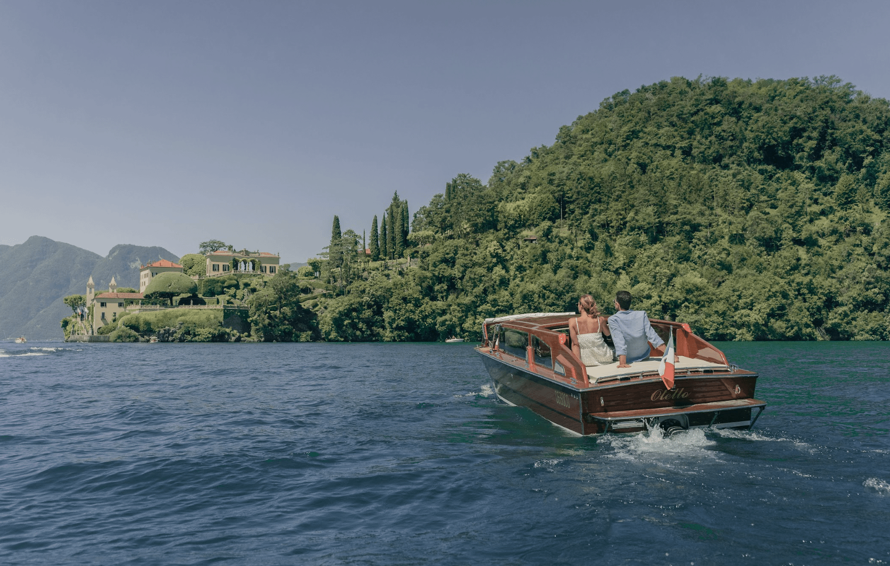 lake como venetian boat tour